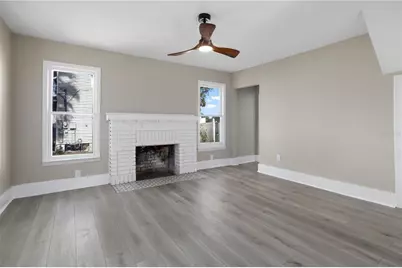 821 E Lemon Avenue, Eustis, FL 32726 - Photo 4