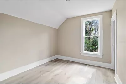 821 E Lemon Avenue, Eustis, FL 32726 - Photo 22