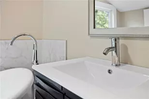 821 E Lemon Ave, Eustis, FL 32726 - Photo 20