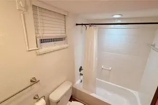 406 NW 68th Ave, Plantation, FL 33317 - Photo 8
