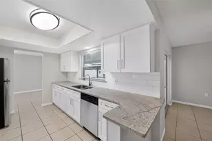 1803 Balsawood Ct, Orlando, FL 32818 - Photo 6