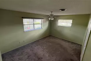 10630 Eastview Dr, Orlando, FL 32825 - Photo 14