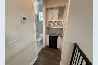 4910 W McElroy Avenue #3, Tampa, FL 33611 - Photo 6