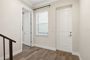 4910 W McElroy Ave, Tampa, FL 33611 - Photo 12