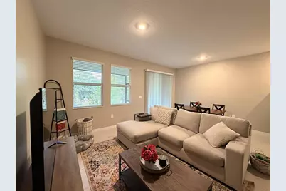 10805 Fanning Springs Court, Tampa, FL 33647 - Photo 6