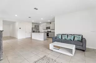 2945 Elio Hammock Dr, Harmony, FL 34773 - Photo 2