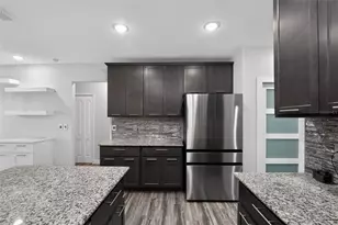 2595 Hagoplan Ln, North Port, FL 34288 - Photo 14