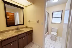 1301 Lucaya Ave, Venice, FL 34285 - Photo 18