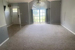 120 Lindenwood Ln, Kissimmee, FL 34743 - Photo 2