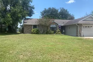 120 Lindenwood Ln, Kissimmee, FL 34743 - Photo 1