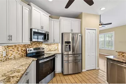 10801 Spring Mountain Place, Tampa, FL 33626 - Photo 16