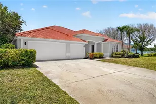 572 Oceanside Blvd, Melbourne, FL 32903 - Photo 2