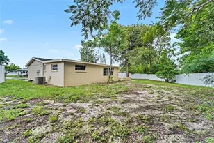 6177 Maplewood Dr, New Port Richey, FL 34653 - Photo 18
