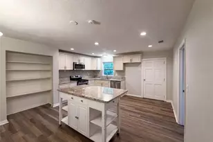 13655 Audrey Ln, Largo, FL 33771 - Photo 4