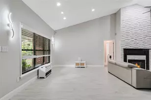 1937 Hidden Pine Ln, Apopka, FL 32712 - Photo 8