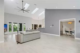1937 Hidden Pine Ln, Apopka, FL 32712 - Photo 8