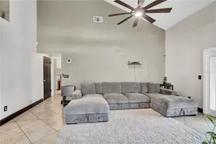 2235 Meadowmouse St, Orlando, FL 32837 - Photo 12