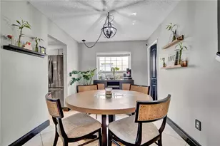 2235 Meadowmouse St, Orlando, FL 32837 - Photo 10