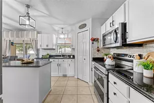 1778 Sunset Ridge Dr, Mascotte, FL 34753 - Photo 12