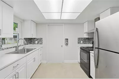 1528 Valencia Avenue, Daytona Beach, FL 32117 - Photo 22
