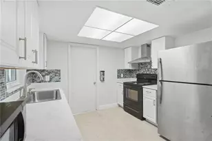1528 Valencia Ave, Daytona Beach, FL 32117 - Photo 20