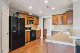 653 Lake Mobile Dr, Altamonte Springs, FL 32701 - Photo 10