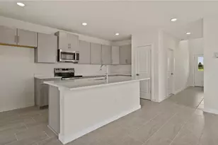 816 Andrew St, Winter Haven, FL 33881 - Photo 4