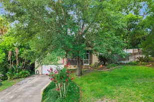 324 Hickory Ct, Apopka, FL 32712 - Photo 2