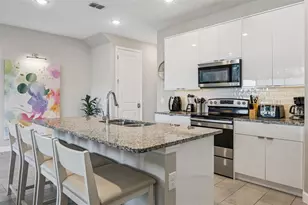 7952 Formosa Vly Pl, Kissimmee, FL 34747 - Photo 10