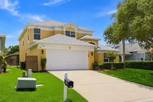 440 Langham Dr, Davenport, FL 33897 - Photo 2