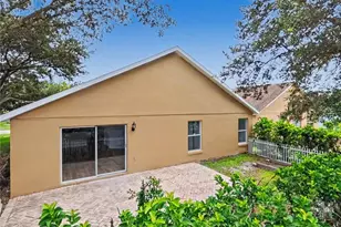 544 Cypress Tree Ct, Orlando, FL 32825 - Photo 6