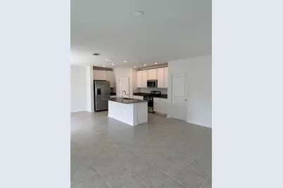26277 Feathergrass Circle, Leesburg, FL 34748 - Photo 4