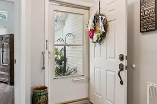 2404 Nantucket Glen Pl, Sun City Center, FL 33573 - Photo 2