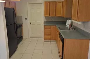 3825 97th Ave N, Pinellas Park, FL 33782 - Photo 2