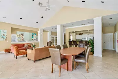 1085 S Hiawassee Road #513, Orlando, FL 32835 - Photo 32
