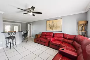 6694 Rivo Alto Ave, Orlando, FL 32809 - Photo 2