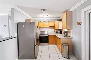 6694 Rivo Alto Ave, Orlando, FL 32809 - Photo 4