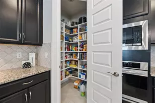 1048 Wood Dale Circle, Oviedo, FL 32765 - Photo 24