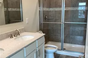9831 Red Eagle Dr, Orlando, FL 32825 - Photo 10