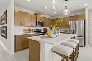 2017 Stone Wall Ct, Haines City, FL 33844 - Photo 2