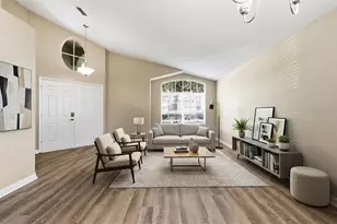 15733 Bay Vista Dr, Clermont, FL 34714 - Photo 2