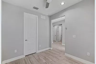 11610 Dublin Grafton Drive, Riverview, FL 33579 - Photo 18