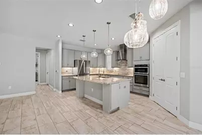 11610 Dublin Grafton Drive, Riverview, FL 33579 - Photo 6