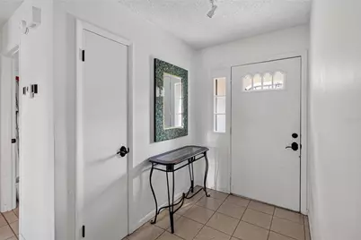 4840 Lake Cecile Drive, Kissimmee, FL 34746 - Photo 4