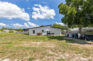 11426 Lakeview Dr, Leesburg, FL 34788 - Photo 24