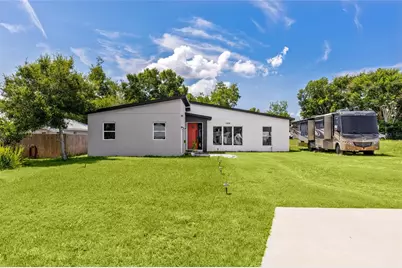 11426 Lakeview Drive, Leesburg, FL 34788 - Photo 1