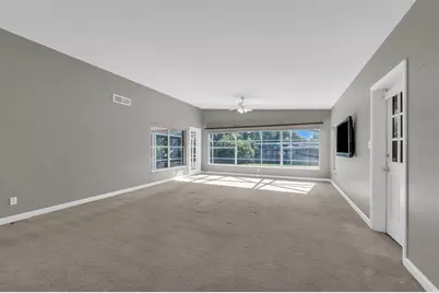 1209 S Crystal Lake Drive, Orlando, FL 32806 - Photo 10