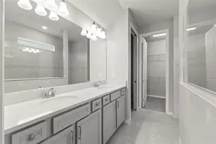 18935 Birchwood Groves Dr, Lutz, FL 33558 - Photo 26