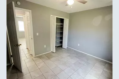 7425 Villas Oak Court, Orlando, FL 32835 - Photo 18