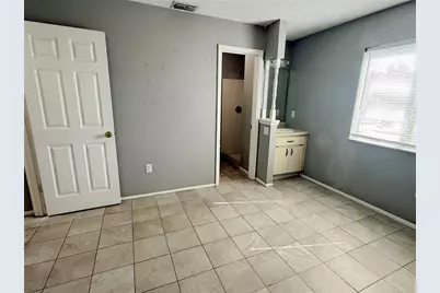 7425 Villas Oak Court, Orlando, FL 32835 - Photo 16